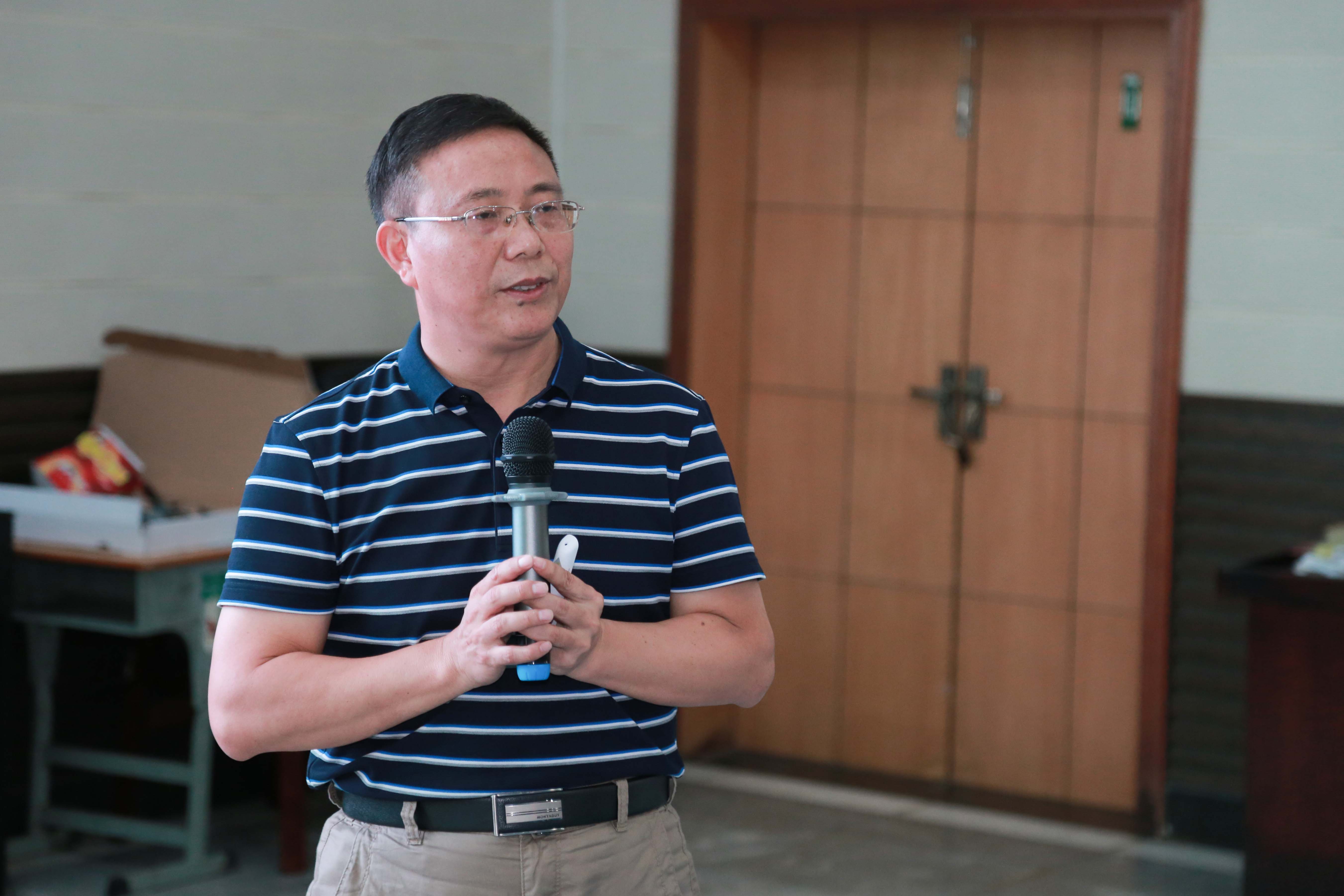 长沙外国语学校2017年秋季开学教师培训